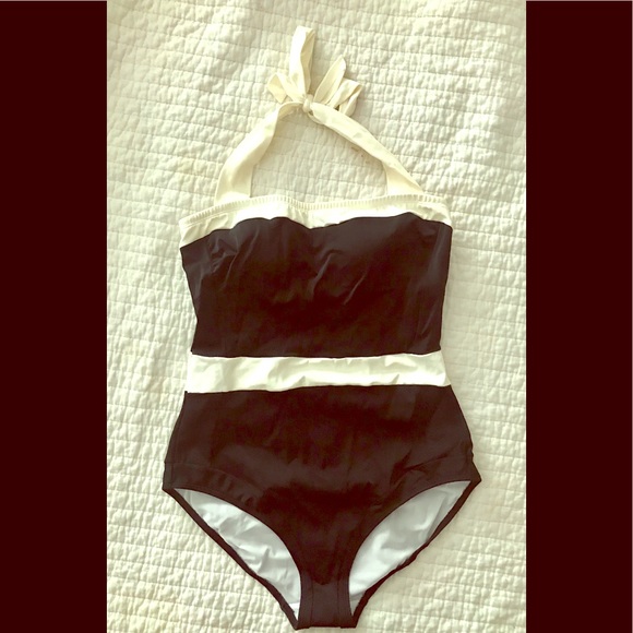 Boden Santorini One Piece Black & Ivory - Picture 1 of 3